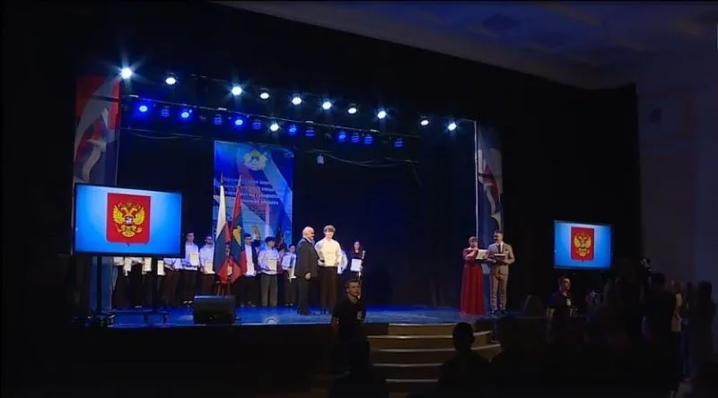 Церемония вручения именных свидетельств стипендиатов губернатора Костромской области